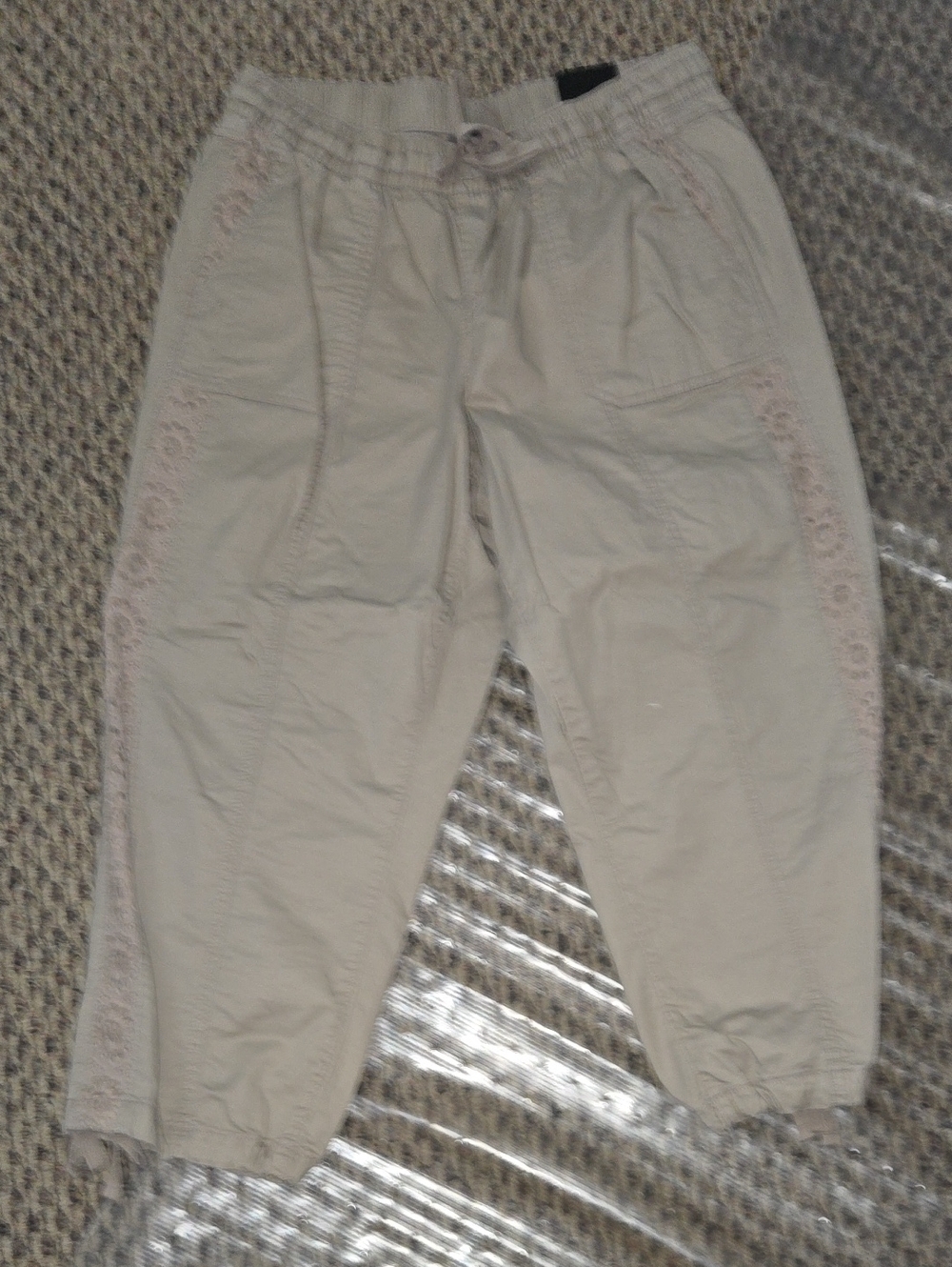 Lane Bryant Light Tan Womens Casual Elastic Waist Capris